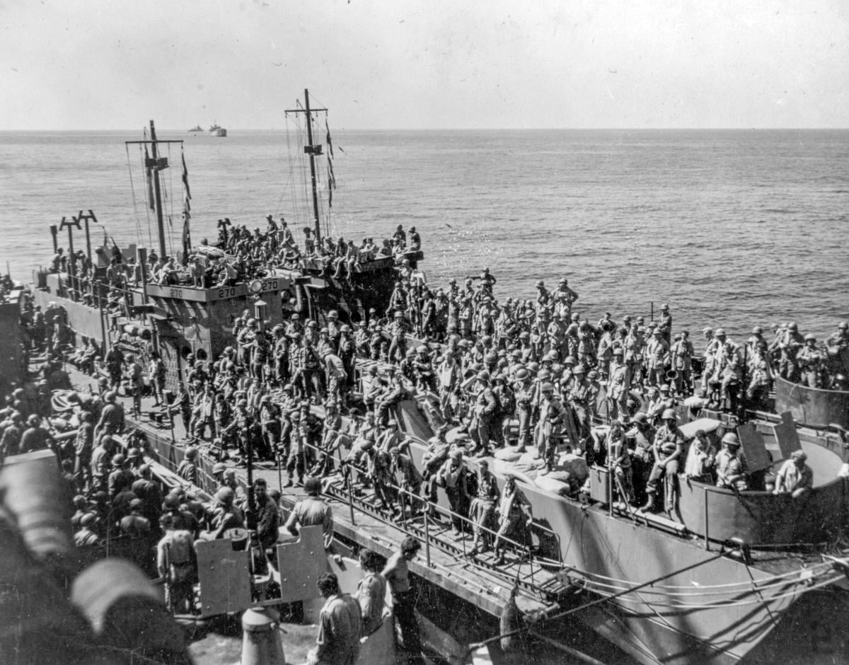 Allied Landings at Salerno (Operation Avalanche) FullDay from Rome or Naples